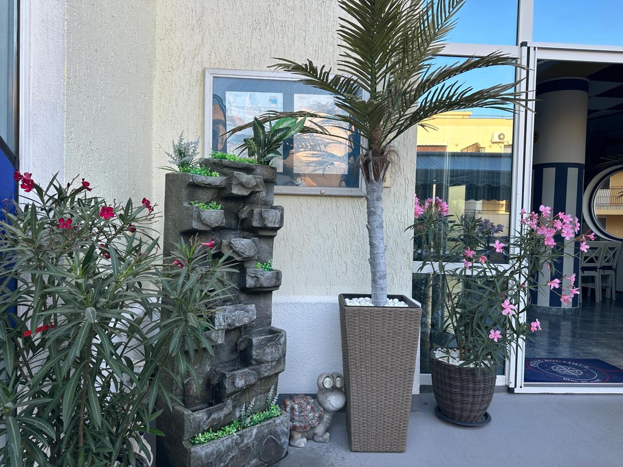 Plexus Boutique Ξενοδοχείο Eforie Sud  Εξωτερικό φωτογραφία